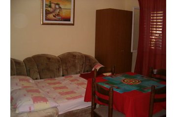 Chorwacja Privát Marina, Zewnątrz